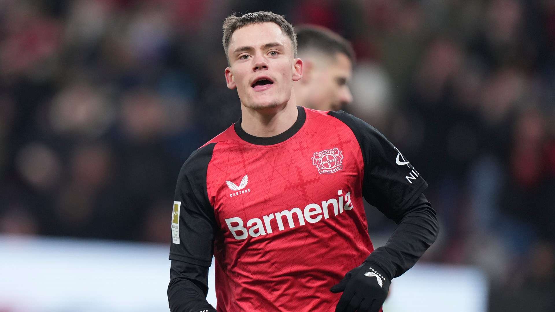 在目前的足 在目前的足